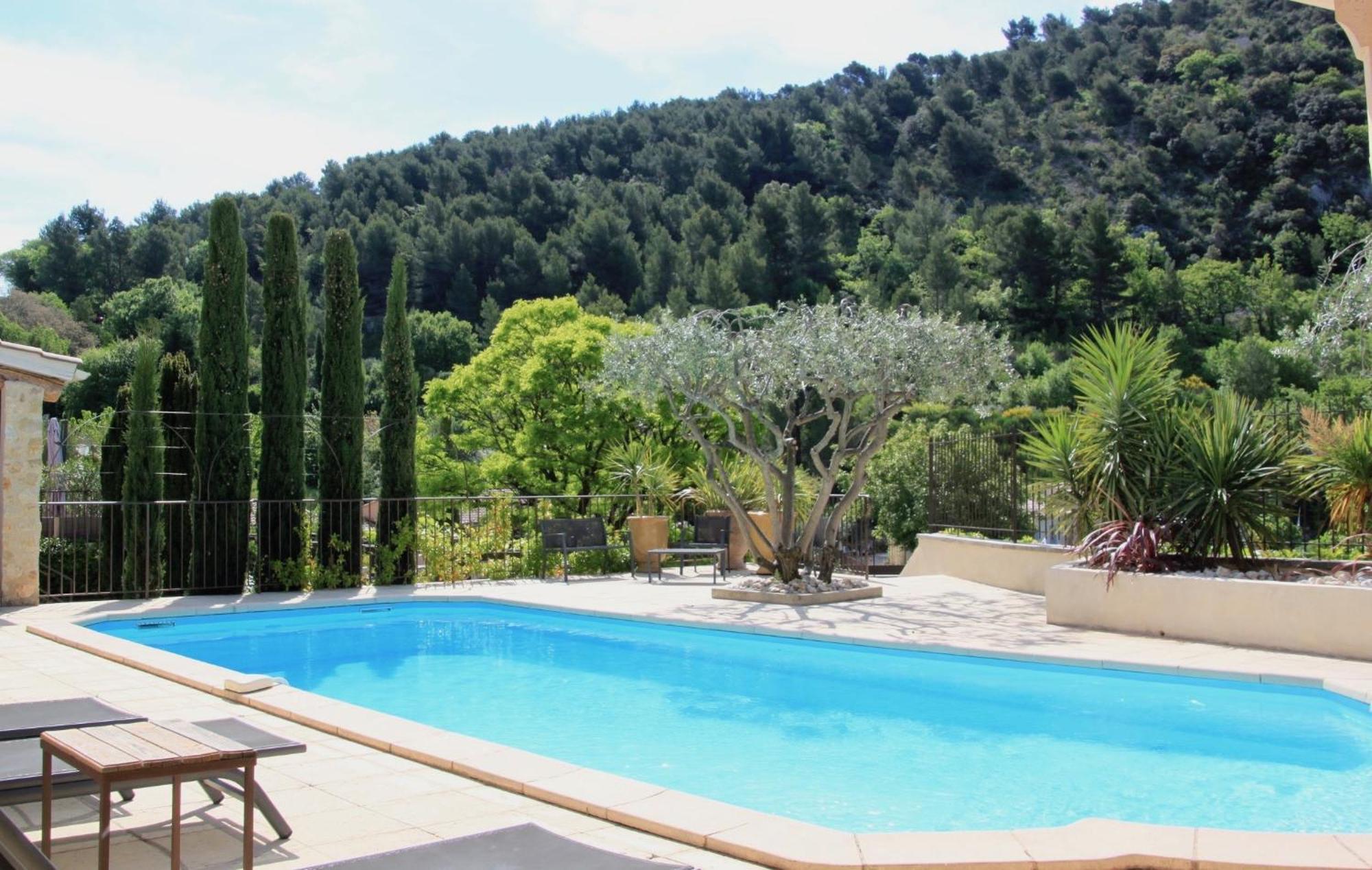 Вилла Les Terrasses De La Roque-Alric Экстерьер фото